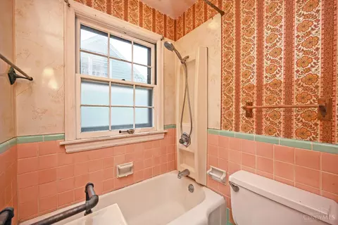 5596 Biscayne Ave, Cincinnati, OH 45248 photo 16