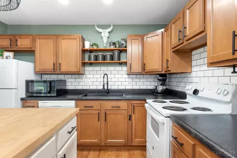 5324 Clearview Ave, Blanchester, OH 45107 photo 16