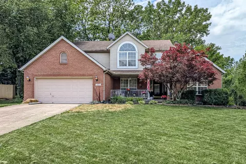 5933 Whitehorse Ct, West Chester, OH 45069