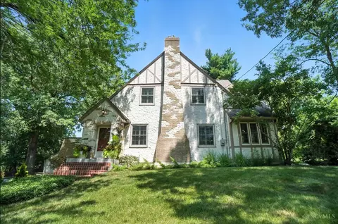 Exterior - 6468 Ridge Rd, Cincinnati, OH 45213 photo 3 of 16