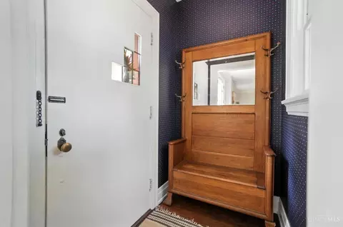 Entry Way - 6468 Ridge Rd, Cincinnati, OH 45213 photo 1 of 8