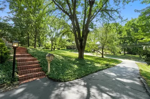 Exterior - 6468 Ridge Rd, Cincinnati, OH 45213 photo 2 of 16