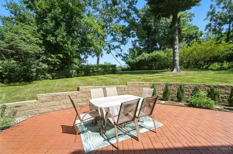 Exterior - 6468 Ridge Rd, Cincinnati, OH 45213 photo 13 of 16