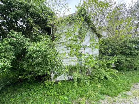 9045 Willey Rd, Harrison, OH 45030 photo 2