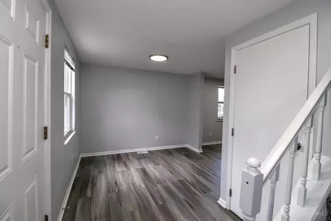 Entry Way - 6500 Amber Ct, Mason, OH 45040 photo 2 of 2