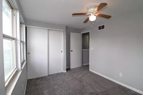 Bedroom - 6500 Amber Ct, Mason, OH 45040 photo 8 of 9