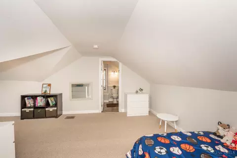 8917 Summit Ave, Blue Ash, OH 45242 photo 44