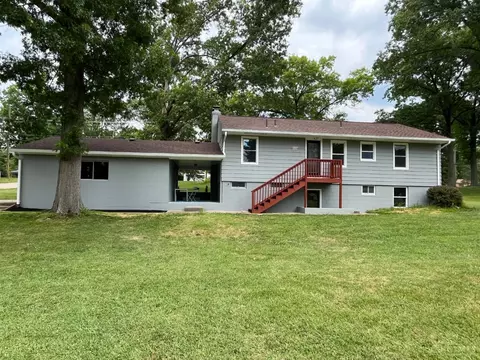 Exterior - 2035 Miles Rd, Cincinnati, OH 45231 photo 5 of 6