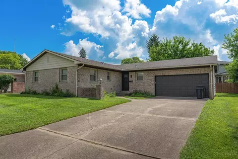 27 Breiel Blvd, Middletown, OH 45042