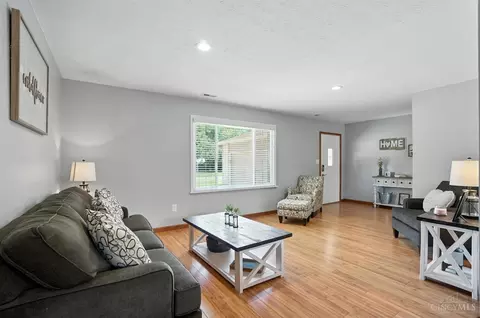 Living - 10744 West Rd, Harrison, OH 45030 photo 2 of 5