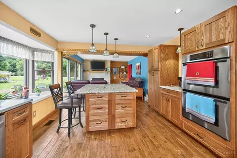Kitchen - 9220 Dick Rd, Harrison, OH 45030 photo 5 of 8
