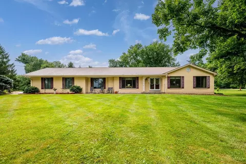 9220 Dick Rd, Harrison, OH 45030