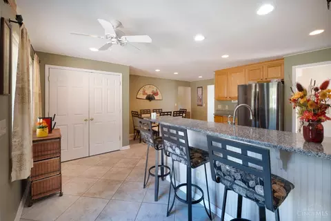 2645 Devils Backbone Rd, Cincinnati, OH 45233 photo 9
