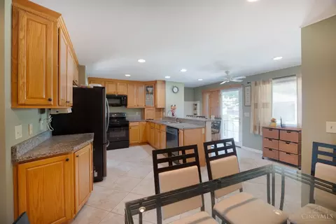 2645 Devils Backbone Rd, Cincinnati, OH 45233 photo 6