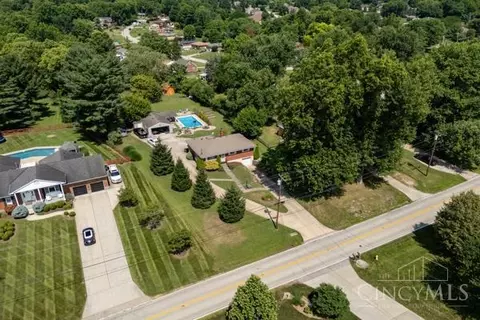 2645 Devils Backbone Rd, Cincinnati, OH 45233