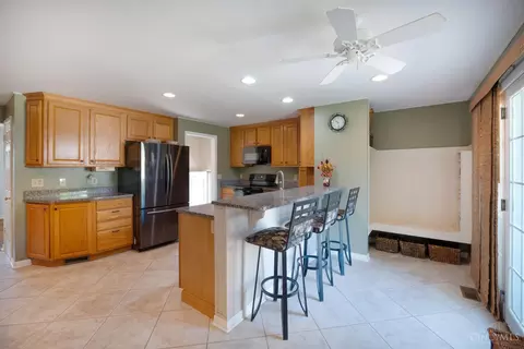 2645 Devils Backbone Rd, Cincinnati, OH 45233 photo 8