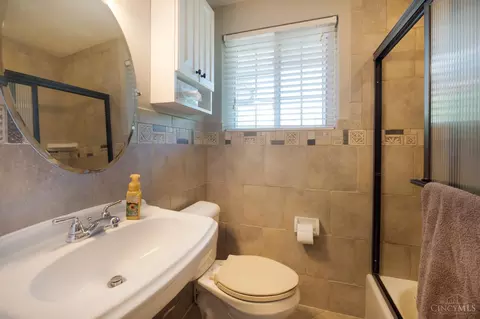 2645 Devils Backbone Rd, Cincinnati, OH 45233 photo 19