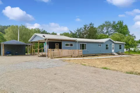 4347 St Rt 350, Clarksville, OH 45113