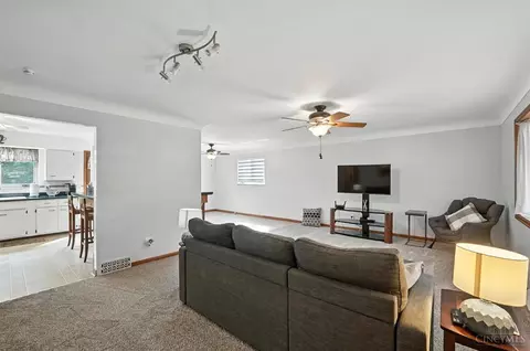1540 Devils Backbone Rd, Cincinnati, OH 45233 photo 4
