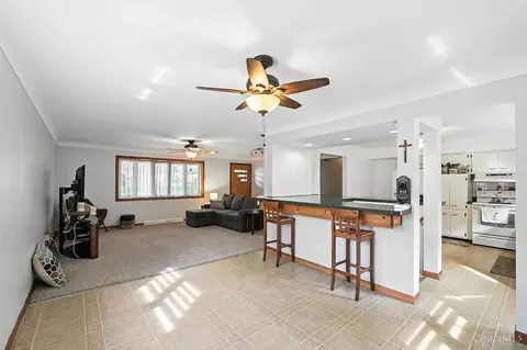 1540 Devils Backbone Rd, Cincinnati, OH 45233 photo 9