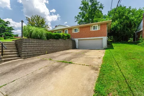 2193 Carlsbory Dr, Cincinnati, OH 45231 photo 32