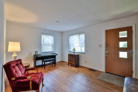 4481 Hunt Rd, Blue Ash, OH 45242 photo 6
