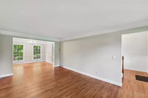 Living - 3743 Centurion Dr, Cincinnati, OH 45211 photo 4 of 7