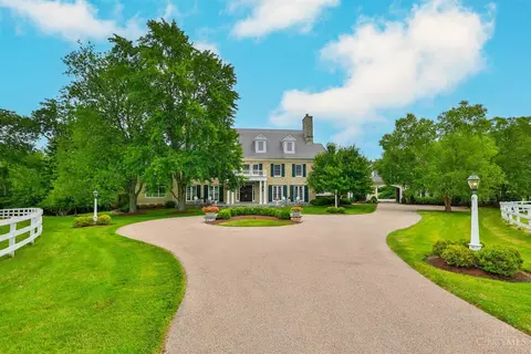 7720 Given Rd, Cincinnati, OH 45243