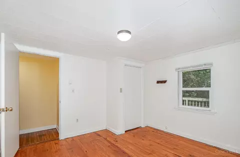 Bedroom - 13970 Sinking Spring Rd, Peebles, OH 45660 photo 6 of 8