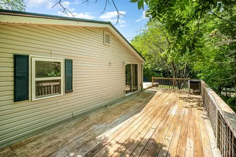 Exterior - 13970 Sinking Spring Rd, Peebles, OH 45660 photo 4 of 12