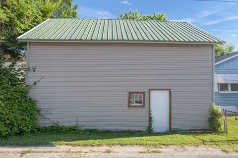 Exterior - 106 Plum St, Georgetown, OH 45121 photo 19 of 29