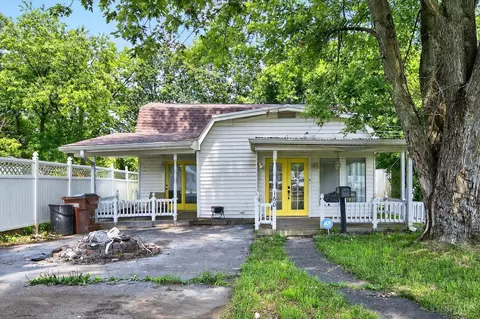 160 Broadway St, South Lebanon, OH 45065