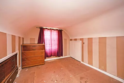 Bedroom - 3513 Fyffe Ave, Cincinnati, OH 45211 photo 1 of 4