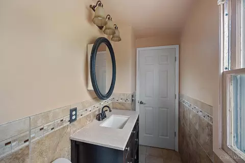 800 Cedarhill Dr, Cincinnati, OH 45240 photo 32