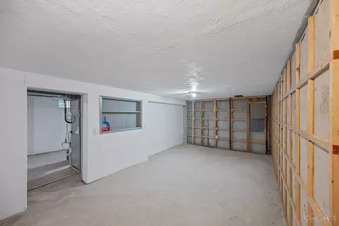800 Cedarhill Dr, Cincinnati, OH 45240 photo 48