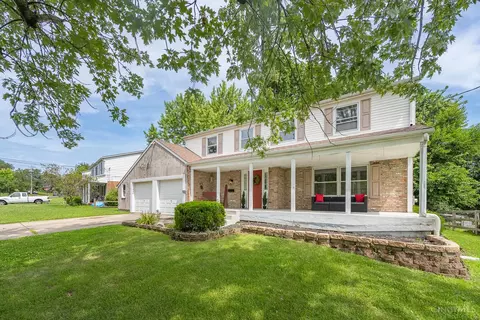 800 Cedarhill Dr, Cincinnati, OH 45240 photo 3