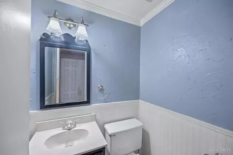800 Cedarhill Dr, Cincinnati, OH 45240 photo 24