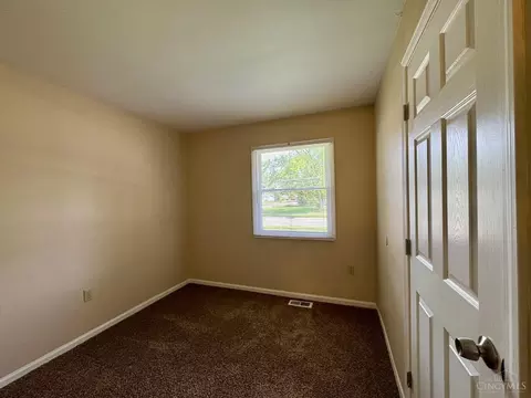 Bedroom - 1465 Broadview Ct, Mason, OH 45040 photo 6 of 7