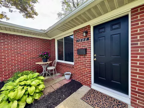 Exterior - 1465 Broadview Ct, Mason, OH 45040 photo 3 of 14