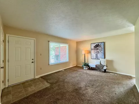 Entry Way - 1465 Broadview Ct, Mason, OH 45040 photo 1 of 1