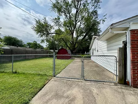 Exterior - 1465 Broadview Ct, Mason, OH 45040 photo 13 of 14