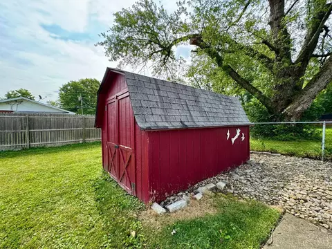Exterior - 1465 Broadview Ct, Mason, OH 45040 photo 10 of 14
