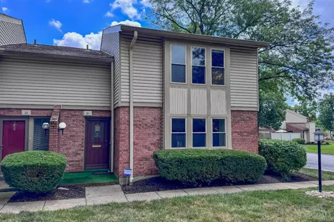 21 Aspen Ct, Springdale, OH 45246