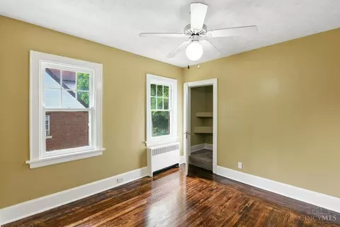 Bedroom - 3369 Meyer Pl, Cincinnati, OH 45211 photo 3 of 11