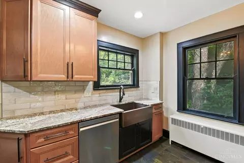 Kitchen - 3369 Meyer Pl, Cincinnati, OH 45211 photo 3 of 3