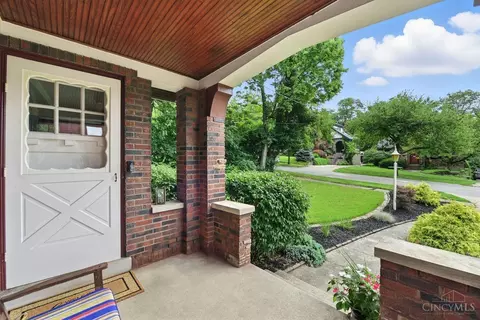 Exterior - 3369 Meyer Pl, Cincinnati, OH 45211 photo 2 of 5