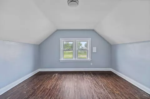 571 Blair Ave, Cincinnati, OH 45229 photo 37