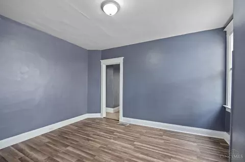 571 Blair Ave, Cincinnati, OH 45229 photo 20