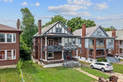 571 Blair Ave, Cincinnati, OH 45229 photo 4