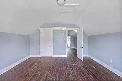 571 Blair Ave, Cincinnati, OH 45229 photo 39